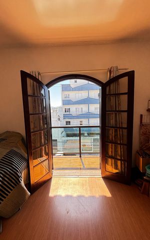 Casa à venda com 144m², 3 quartos e 2 vagas Casa à venda com 144m², 3 quartos e 2 vagasQuarto 2