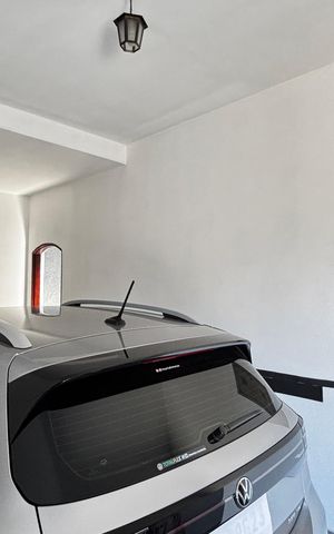 Casa à venda com 144m², 3 quartos e 2 vagas Casa à venda com 144m², 3 quartos e 2 vagasGaragem