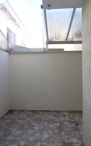 Casa de condomínio à venda com 94m², 2 quartos e 1 vagaQuintal / fundos