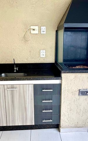 Apartamento para alugar com 80m², 3 quartos e 2 vagas Apartamento para alugar com 80m², 3 quartos e 2 vagasVaranda da Sala