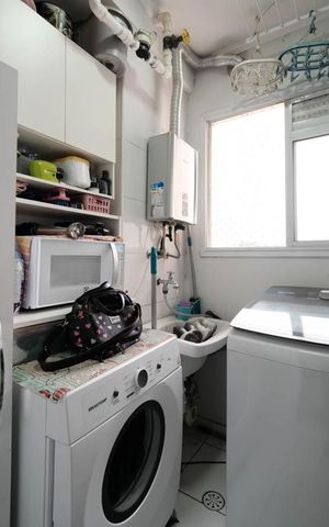 Apartamento à venda com 65m², 3 quartos e 1 vagaSala/Cozinha
