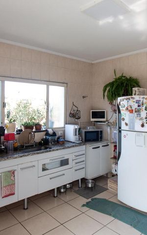 Casa à venda com 189m², 3 quartos e 3 vagasCozinha