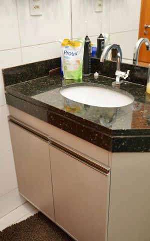 Apartamento à venda com 172m², 4 quartos e 3 vagas Apartamento à venda com 172m², 4 quartos e 3 vagasBanheiro Social 2