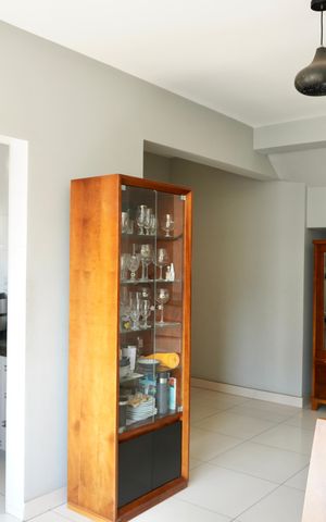 Apartamento à venda com 172m², 4 quartos e 3 vagas Apartamento à venda com 172m², 4 quartos e 3 vagasSala