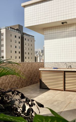 Apartamento à venda com 172m², 4 quartos e 3 vagas Apartamento à venda com 172m², 4 quartos e 3 vagasÁrea da Cobertura