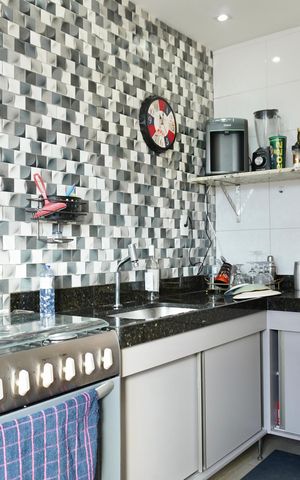 Apartamento à venda com 172m², 4 quartos e 3 vagas Apartamento à venda com 172m², 4 quartos e 3 vagasCozinha e Área de Serviço