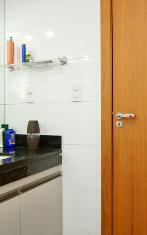 Apartamento à venda com 172m², 4 quartos e 3 vagas Apartamento à venda com 172m², 4 quartos e 3 vagasSuíte - Banheiro