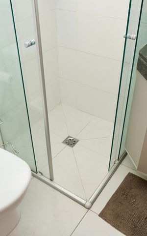 Apartamento à venda com 172m², 4 quartos e 3 vagas Apartamento à venda com 172m², 4 quartos e 3 vagasBanheiro Social