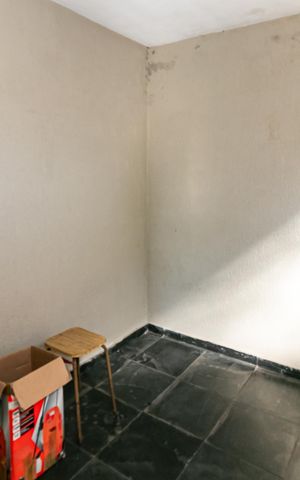 Casa à venda com 100m², 4 quartos e 1 vaga Casa à venda com 100m², 4 quartos e 1 vagaQuarto de Serviço