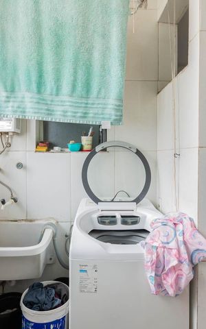 Apartamento à venda com 82m², 3 quartos e 1 vagaÁrea de Serviço
