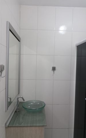 Casa para alugar com 341m², 2 quartos e 2 vagasBanheiro 2