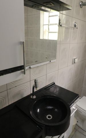Casa para alugar com 341m², 2 quartos e 2 vagasBanheiro