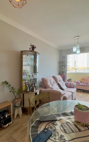 Apartamento à venda com 55m², 2 quartos e 1 vaga Apartamento à venda com 55m², 2 quartos e 1 vagaSala
