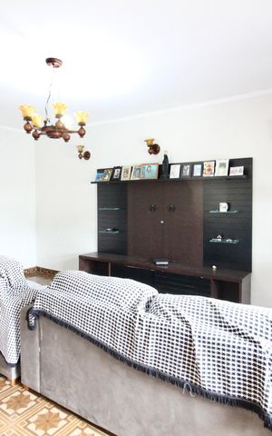 Casa para alugar com 253m², 3 quartos e 3 vagas Casa para alugar com 253m², 3 quartos e 3 vagasSala