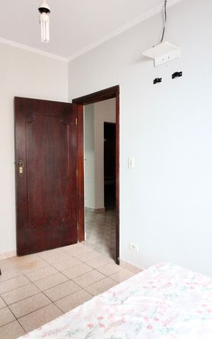 Casa para alugar com 253m², 3 quartos e 3 vagas Casa para alugar com 253m², 3 quartos e 3 vagasQuarto 2
