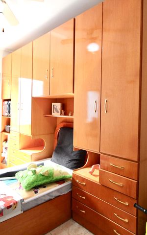 Casa para alugar com 253m², 3 quartos e 3 vagas Casa para alugar com 253m², 3 quartos e 3 vagasQuarto 2