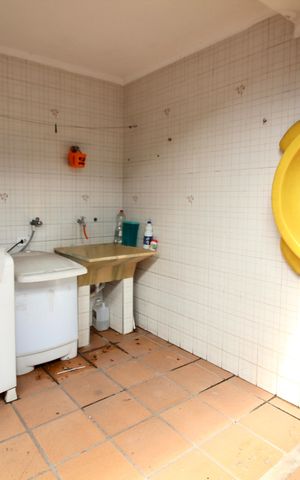 Casa para alugar com 253m², 3 quartos e 3 vagas Casa para alugar com 253m², 3 quartos e 3 vagasÁrea de serviço