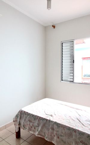 Casa para alugar com 253m², 3 quartos e 3 vagas Casa para alugar com 253m², 3 quartos e 3 vagasQuarto 2