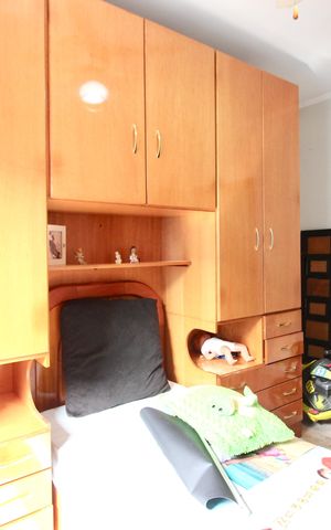 Casa para alugar com 253m², 3 quartos e 3 vagas Casa para alugar com 253m², 3 quartos e 3 vagasQuarto 2