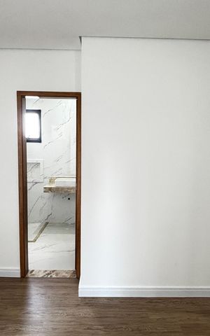 Casa de condomínio à venda com 100m², 3 quartos e 2 vagas Casa de condomínio à venda com 100m², 3 quartos e 2 vagasSuite