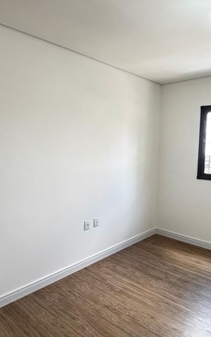 Casa de condomínio à venda com 100m², 3 quartos e 2 vagas Casa de condomínio à venda com 100m², 3 quartos e 2 vagasQuarto 2