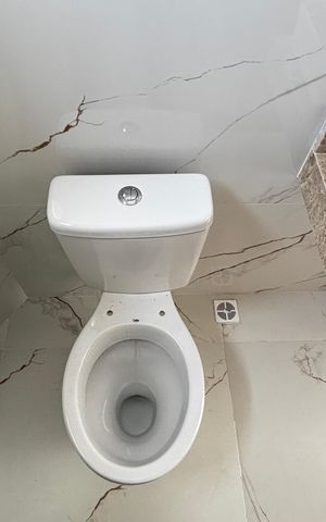 Casa de condomínio à venda com 100m², 3 quartos e 2 vagas Casa de condomínio à venda com 100m², 3 quartos e 2 vagasLavabo
