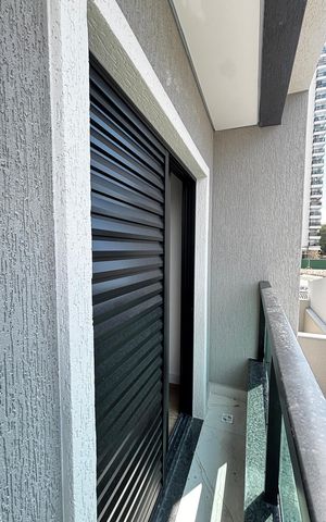 Casa de condomínio à venda com 100m², 3 quartos e 2 vagas Casa de condomínio à venda com 100m², 3 quartos e 2 vagasVaranda da Suíte