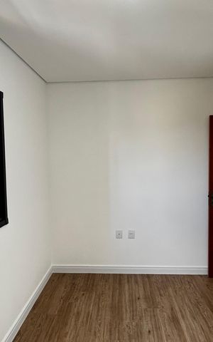 Casa de condomínio à venda com 100m², 3 quartos e 2 vagas Casa de condomínio à venda com 100m², 3 quartos e 2 vagasQuarto 1