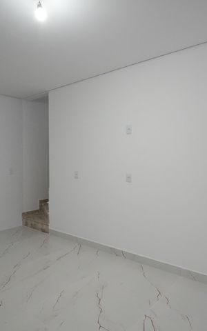 Casa à venda com 96m², 3 quartos e 2 vagasCozinha