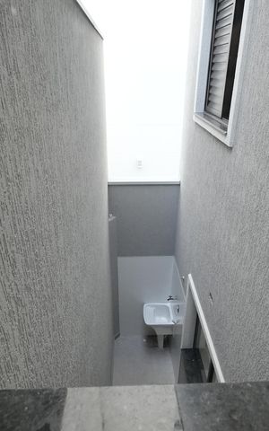 Casa à venda com 96m², 3 quartos e 2 vagasVista do Quarto 2