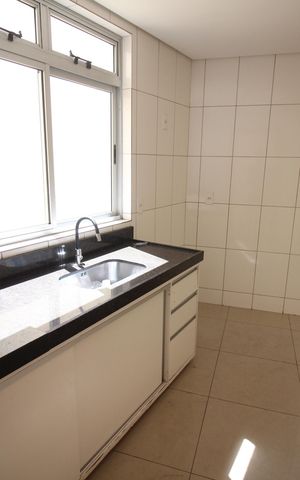 Apartamento à venda com 166m², 3 quartos e 2 vagasCozinha