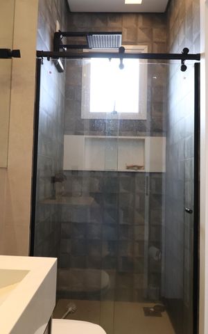 Apartamento para alugar com 127m², 3 quartos e 3 vagasBanheiro do Quarto 2 e Social