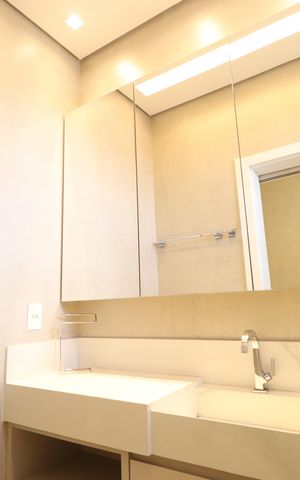 Apartamento para alugar com 127m², 3 quartos e 3 vagasBanheiro do Quarto 1