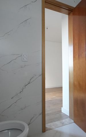 Casa à venda com 96m², 3 quartos e 2 vagasBanheiro da Suíte