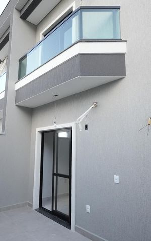 Casa à venda com 96m², 3 quartos e 2 vagasVaranda da Sala