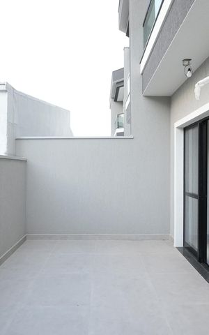 Casa à venda com 96m², 3 quartos e 2 vagasVaranda da Sala