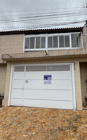 Casa para alugar com 130m², 2 quartos e 2 vagas Casa para alugar com 130m², 2 quartos e 2 vagasFachada