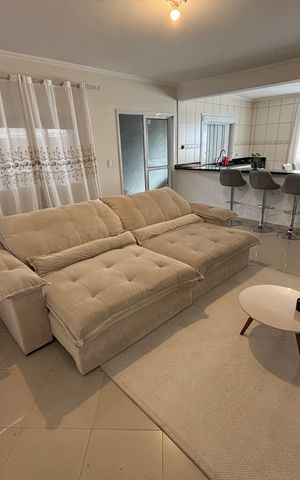 Casa para alugar com 130m², 2 quartos e 2 vagas Casa para alugar com 130m², 2 quartos e 2 vagasSala