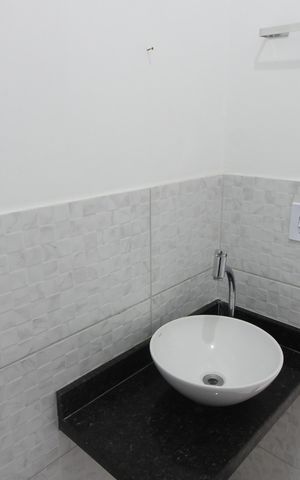 Casa para alugar com 100m², 2 quartos e 1 vagaLavabo