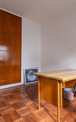 Apartamento à venda com 265m², 4 quartos e 2 vagas Apartamento à venda com 265m², 4 quartos e 2 vagasQuarto 4