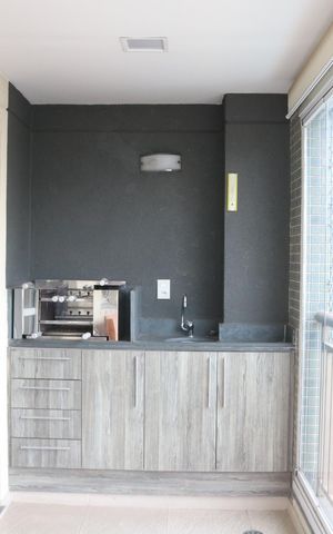 Apartamento para alugar com 82m², 2 quartos e 2 vagasVaranda