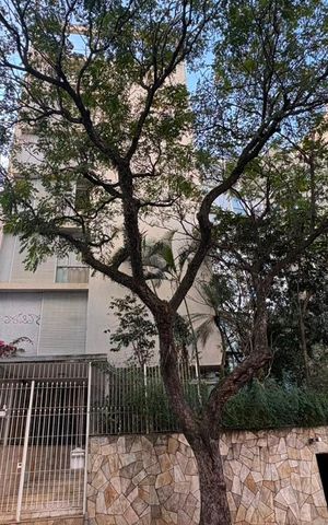 Apartamento para alugar com 550m², 3 quartos e 2 vagas Apartamento para alugar com 550m², 3 quartos e 2 vagasFachada