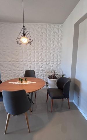 Apartamento para alugar com 82m², 3 quartos e 1 vagaSala