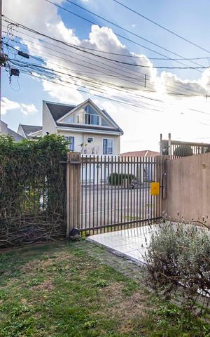 Casa à venda com 146m², 3 quartos e 2 vagas Casa à venda com 146m², 3 quartos e 2 vagasGaragem