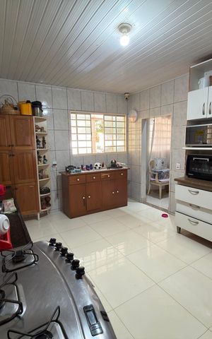 Casa à venda com 88m², 2 quartos e 5 vagas