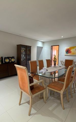 Casa à venda com 88m², 2 quartos e 5 vagas