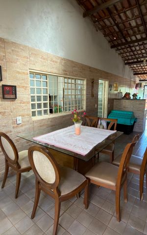 Casa à venda com 88m², 2 quartos e 5 vagas