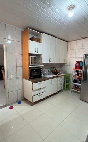 Casa à venda com 88m², 2 quartos e 5 vagas