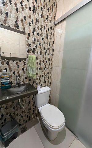 Casa à venda com 88m², 2 quartos e 5 vagas