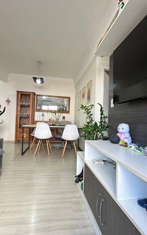 Apartamento à venda com 57m², 2 quartos e 1 vagaSala